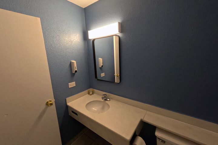 Clean Restrooms