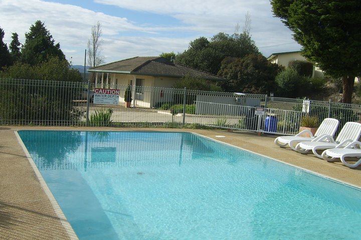 Pool 45 of 87