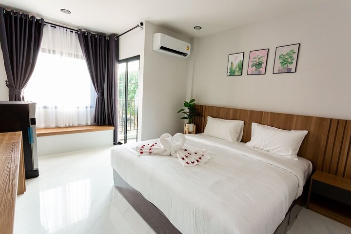 Room 27 of 58