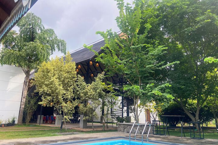Pool 16 of 43