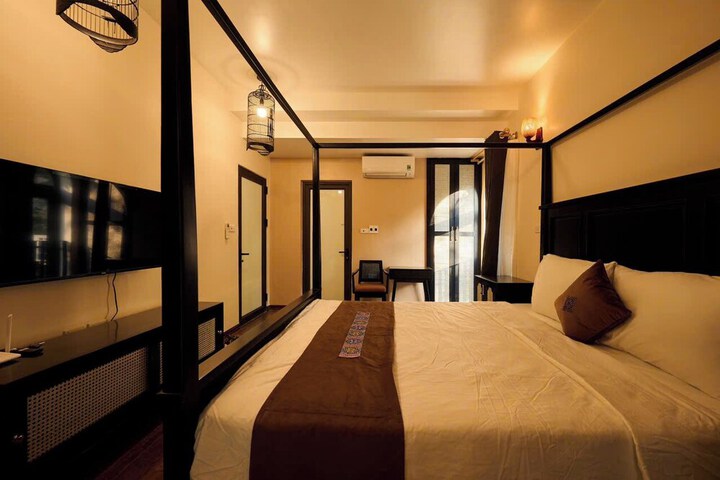Room 48 of 149