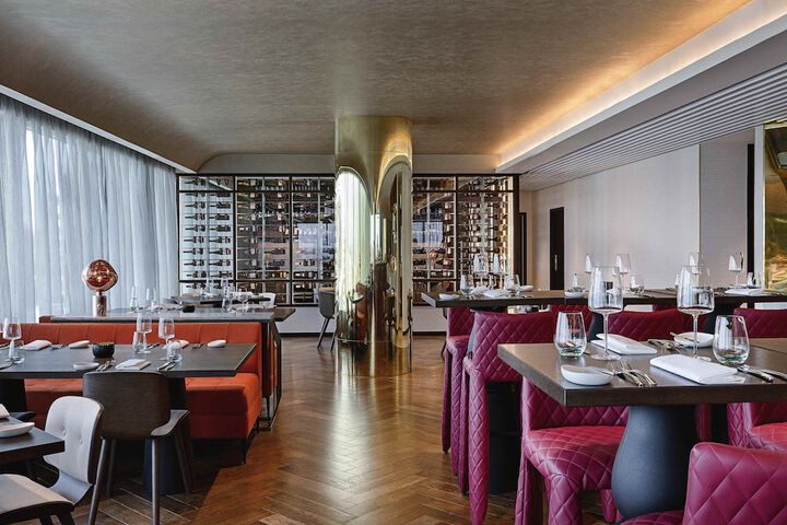 Dining 94 of 140