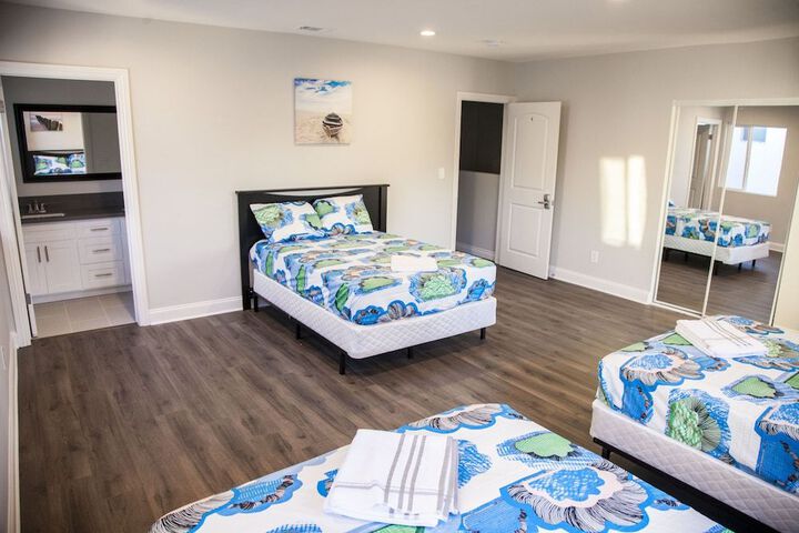 Room 7 of 23