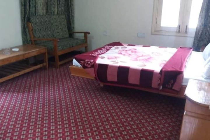 Room 7 of 7