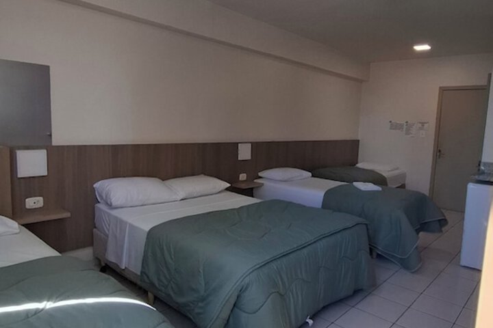Room 15 of 36