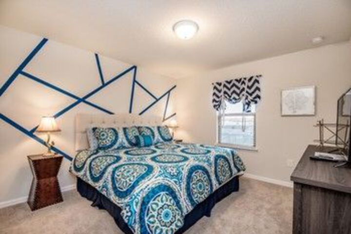 Room 12 of 30