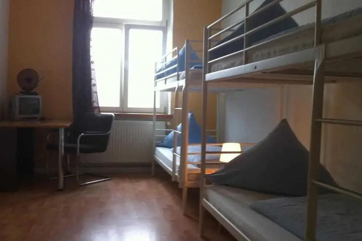 guest_rooms