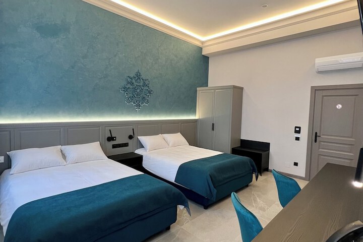 Room 36 of 70