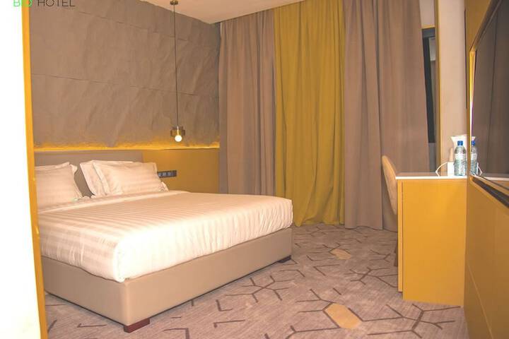 Room 5 of 47