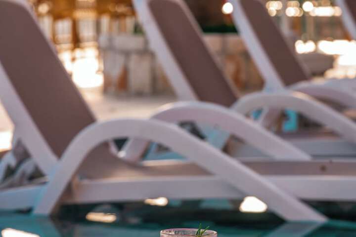 Pool 75 of 87