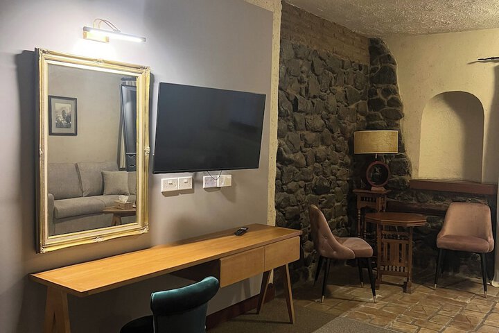 Room 5 of 45