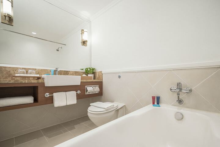 Clean Restrooms