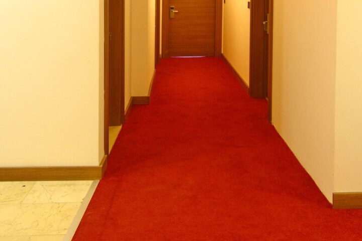 Ballroom/Hall 41 of 45