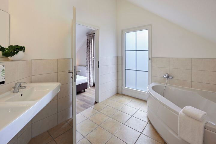 Room 20 of 40