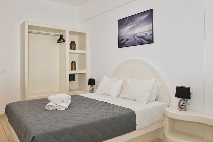 Room 9 of 73