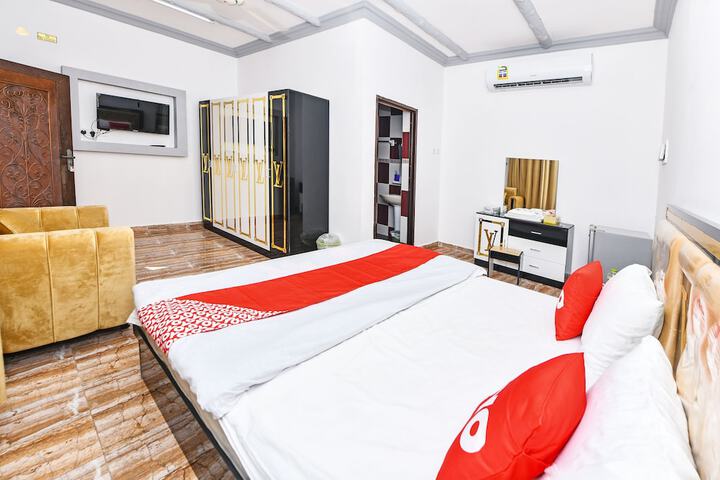 Room 49 of 71