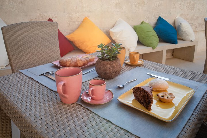 Breakfast/Coffee Service 61 of 74