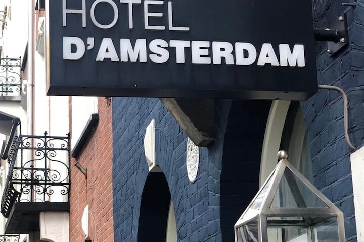 Hotel 22 of 24