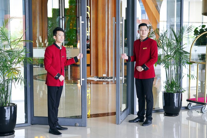 Hotel Interior 3 of 122