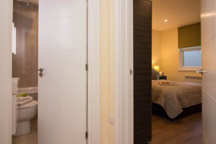 Room 13 of 14