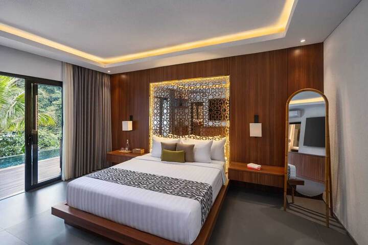 Room 21 of 72