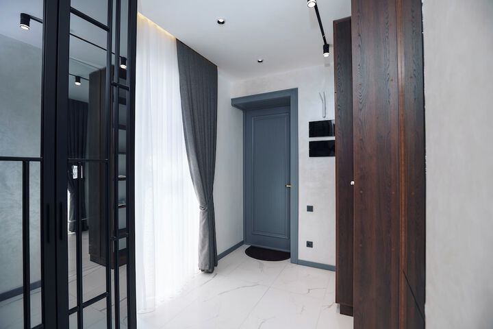 Room 52 of 87