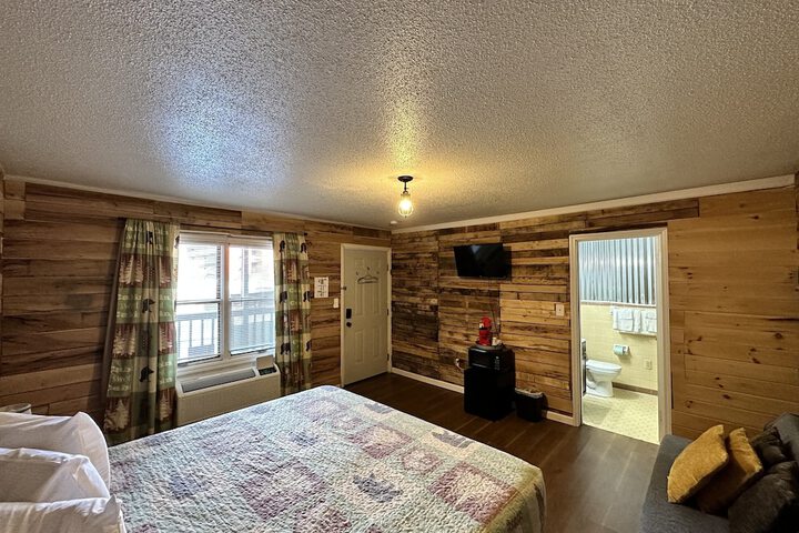 1 King Bed Balcony (1 of 8)