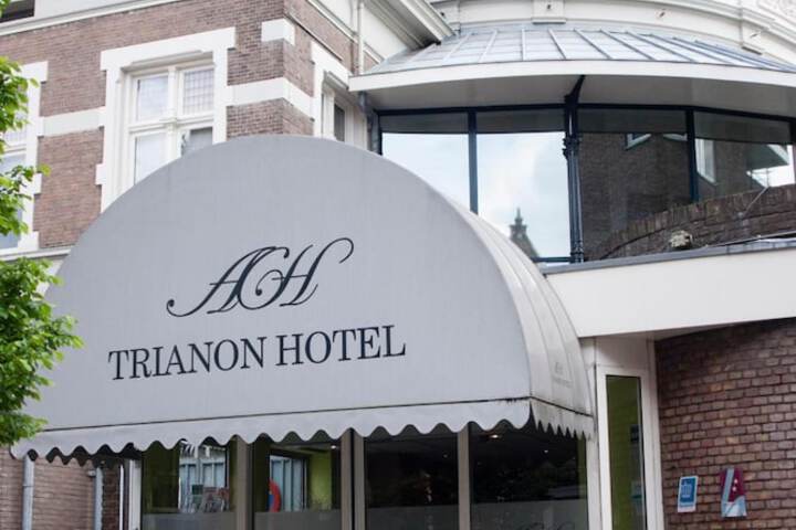 Hotel 55 of 56