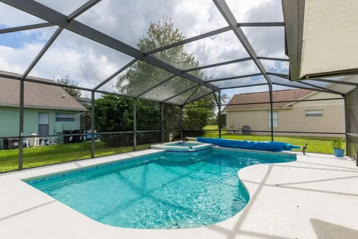 Pool 8 of 14