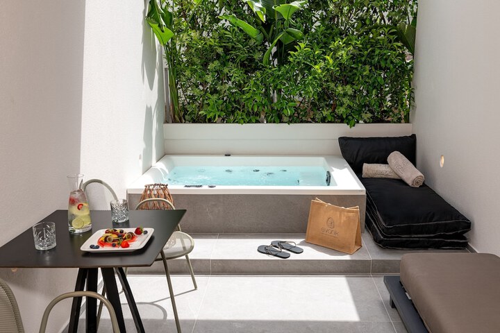 Terrace/Patio 22 of 63