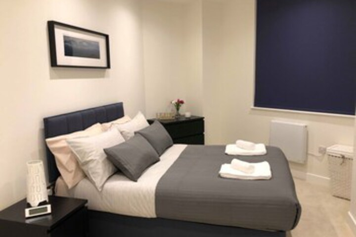 Room 9 of 22