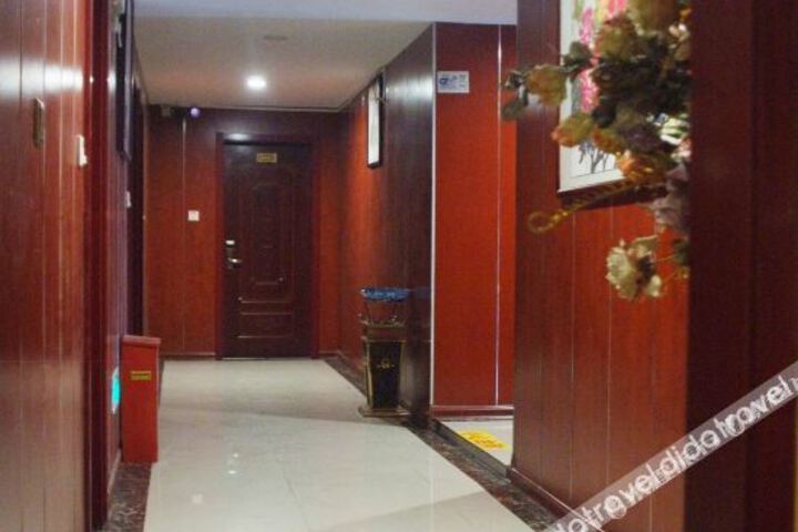 Hotel Interior 26 of 32