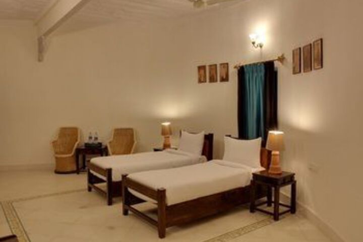 Room 16 of 21