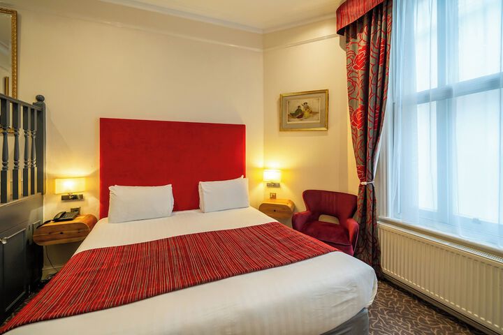 Room 50 of 128