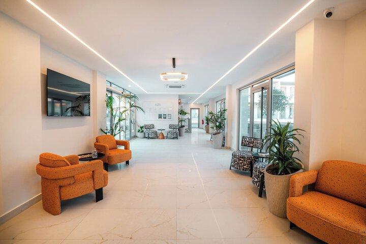 Hotel Interior 4 of 185