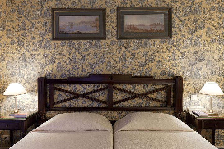 Room 15 of 69
