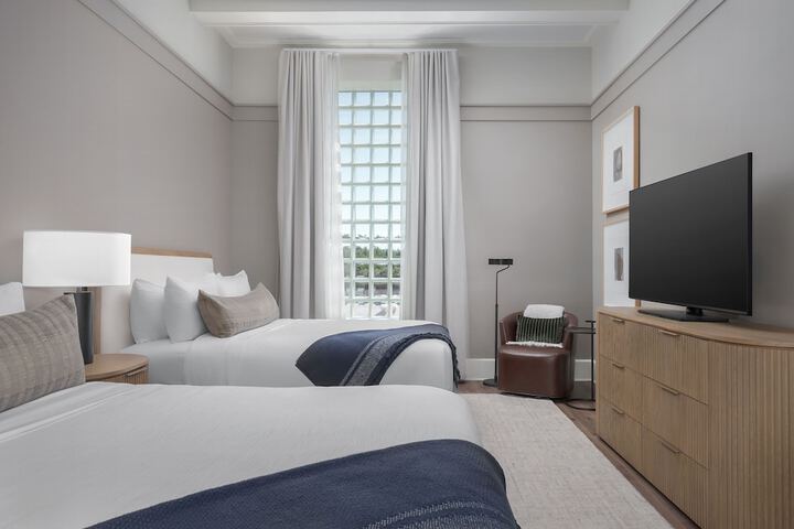 Room 5 of 29