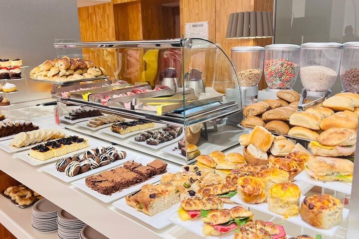 Breakfast/Coffee Service 87 of 107