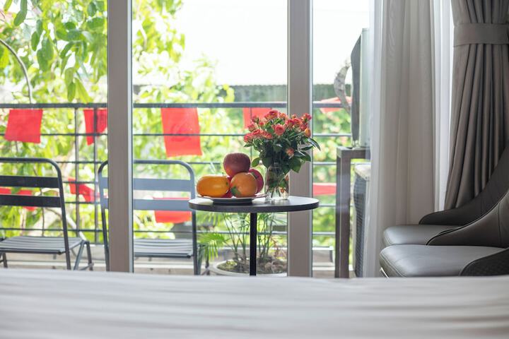Hotel 85 of 89