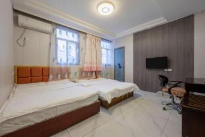 Room 20 of 22