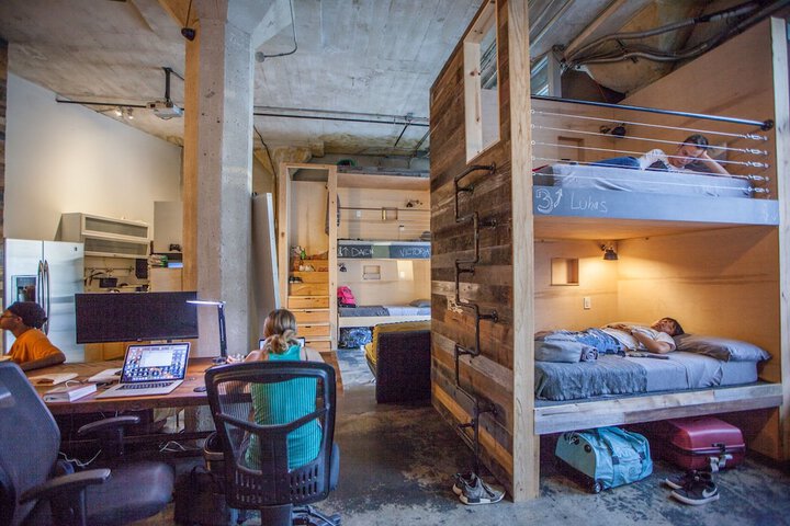 Room 11 of 49