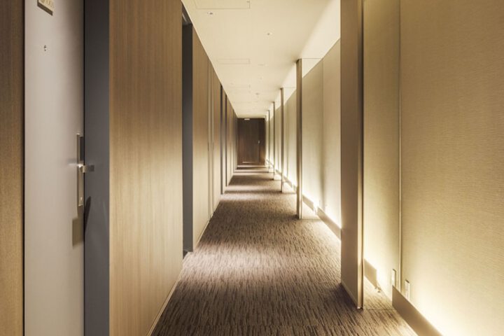Ballroom/Hall 37 of 42