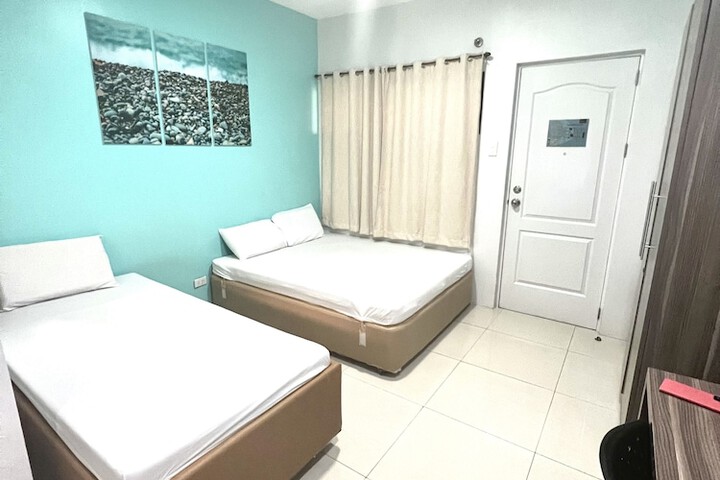 Room 17 of 59