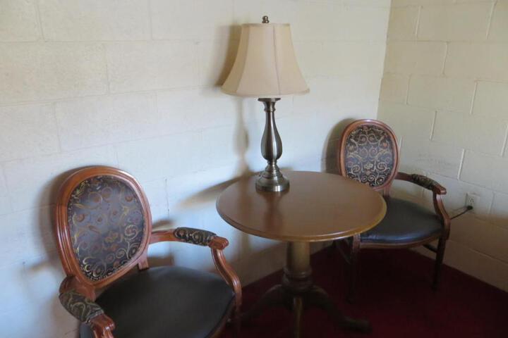 Photo 8