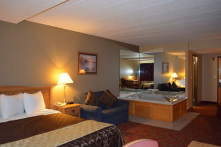 Room 37 of 63