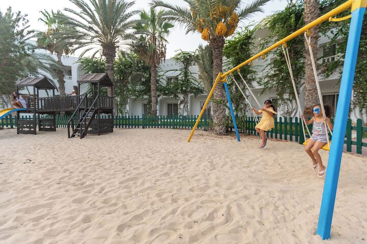 Childrens Activities 80 of 148