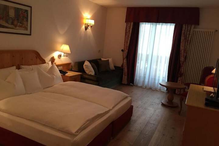 Room 14 of 41