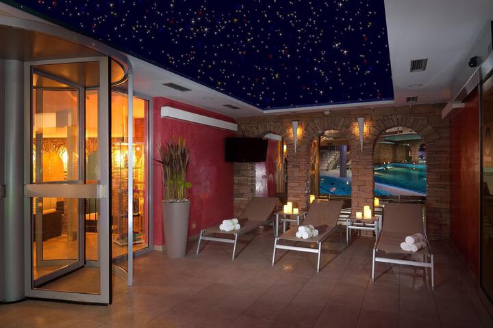 Hotel Interior 22 of 41