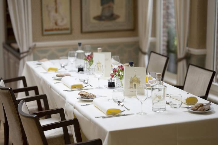 Dining 91 of 142