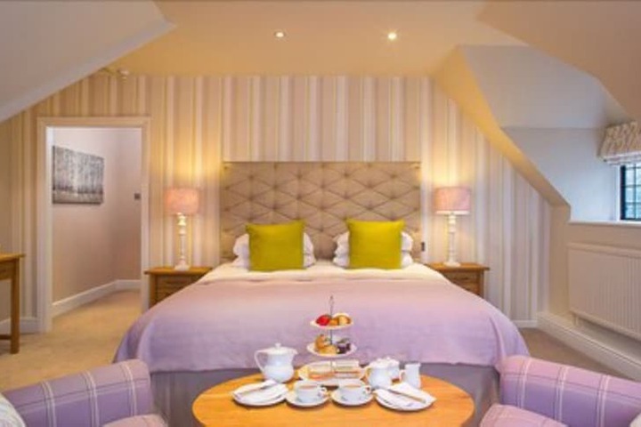 Room 17 of 57